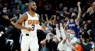 Chris Paul NBA Tarihine Geçti