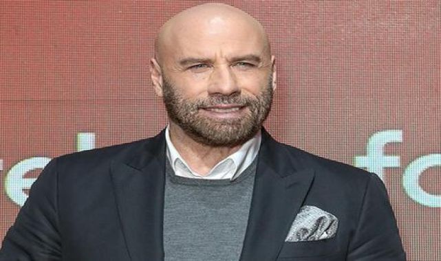 John Travolta, Boeing 737 pilotu oldu