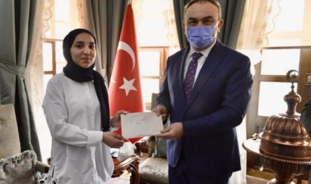 Gençlik Bilgi Yarışmasında dereceye girenler ödüllendirildi