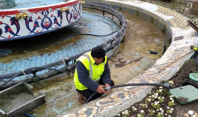 Kütahya'nın simgesi Vazo'da temizlik çalışması