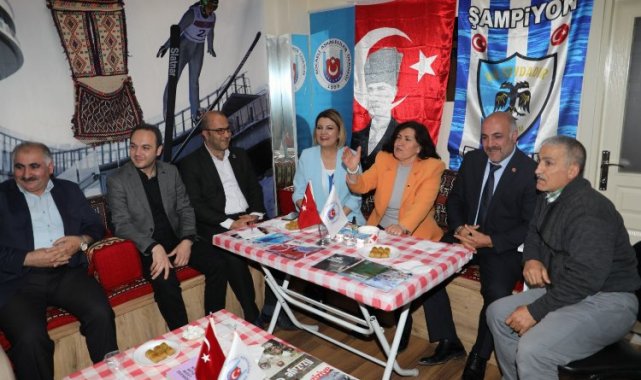 Kocaeli İzmit'te Başkan Hürriyet Erzurum Aşkalelilerle bayramlaştı