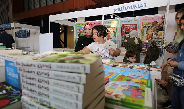Kocaeli Kitap Fuarı iki yıl aradan sonra kapılarını açtı