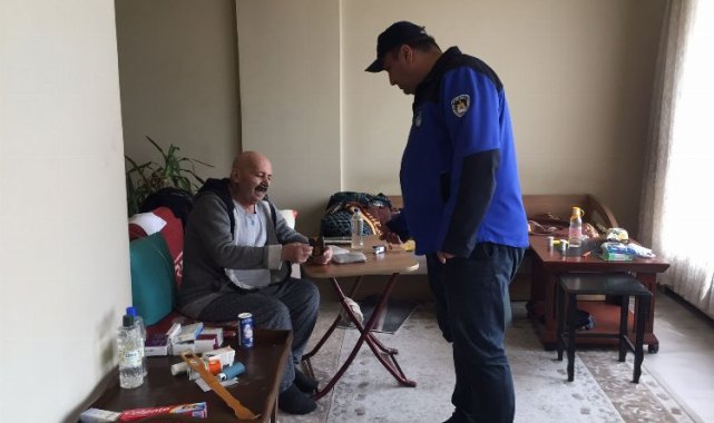 Kocaeli Zabıtası Mehmet amcanın derdine ilaç oldu