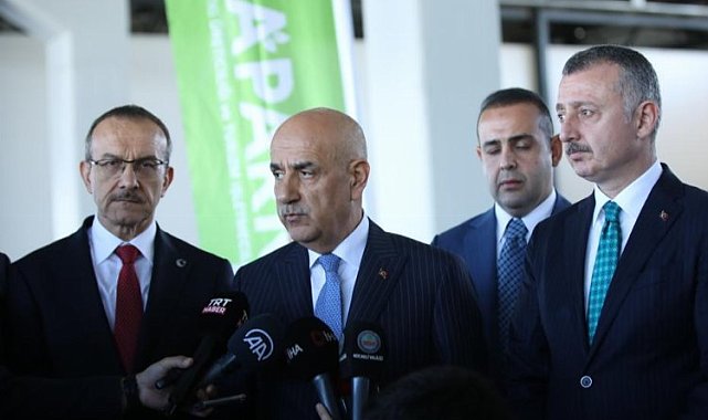 Bakan Kirişci 'tahıl koridorunu' Kocaeli'den değerlendirdi
