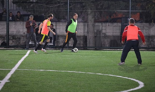 İstanbul Silivri'de Kurfallı'ya futbol sahası