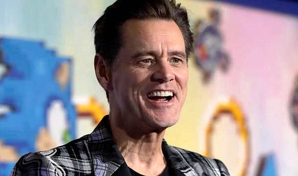 Rusya Jim Carrey’i Listeye Aldı