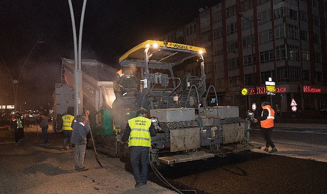 Kayseri Büyükşehir'den ana arterlerde yoğun mesai