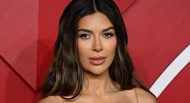 "Seksi" Diye Eleştirilen Ekin Su'nun Şimdiki Rolü Şaşırttı