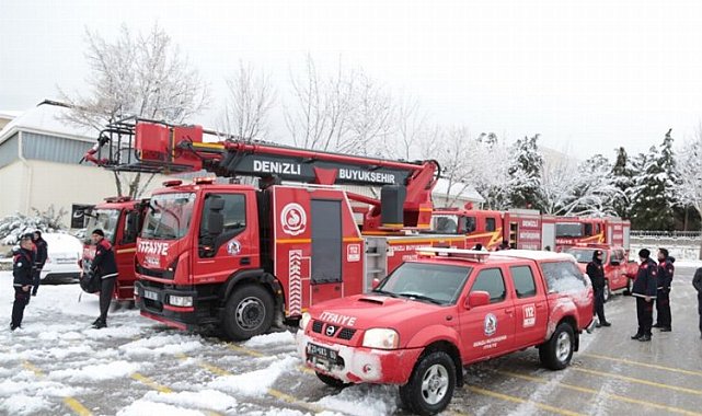 Denizli ekipleri deprem bölgesine doğru yola çıktı
