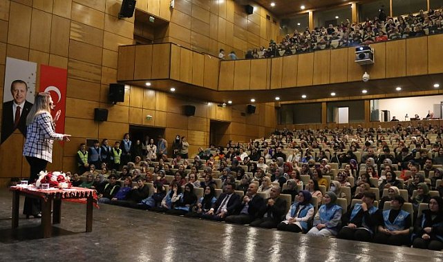Rize'de 'Sabırlı Aileler, Mutlu Çocuklar' anlatıldı