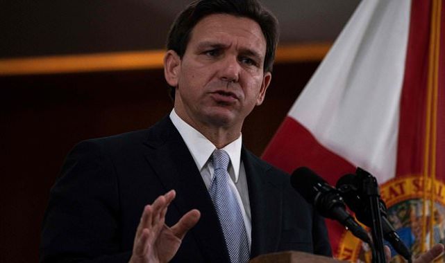 Ron DeSantis exposes the pornography in books in Florida schools