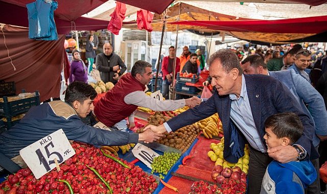 Başkan Seçer pazar esnafıyla buluştu