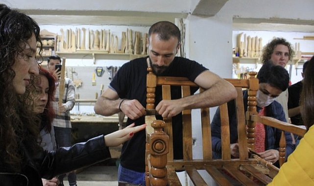 Mobilya Akademi'ye yoğun ilgi