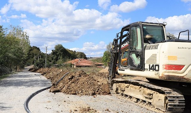 Kaynarca Uzunalan'a Sakarya Büyükşehir'den yeni su hattı