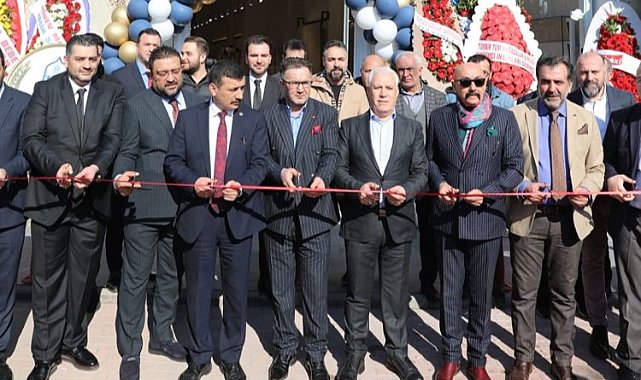 Koza Halı'dan Bursa Nilüfer'de görkemli açılış