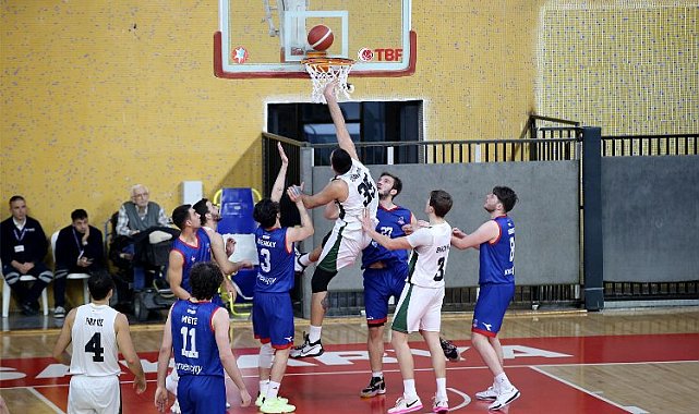 Sakarya Büyükşehir Basket farklı galibiyetle son 16'da