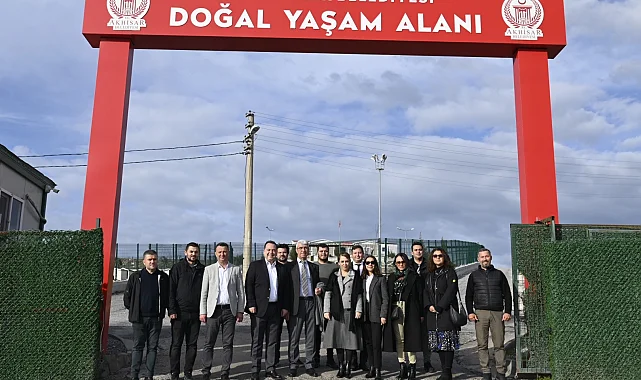 Manisa'da Sokak Hayvanları Komisyonu Akhisar'da toplandı