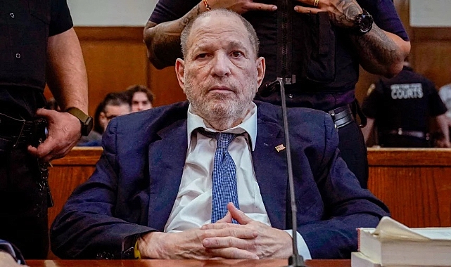 Eski Film Yapımcısı Harvey Weinstein Mahkemeye Tekerlekli Sandalyeyle Geldi