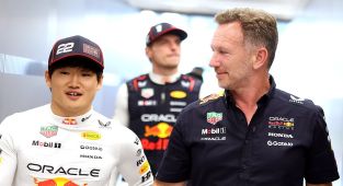 F1 star suffers scary qualifying crash as his car flips over in Imola
