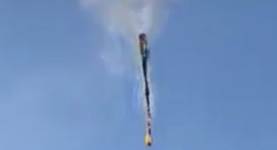 At least eight people die as hot-air balloon bursts into flames