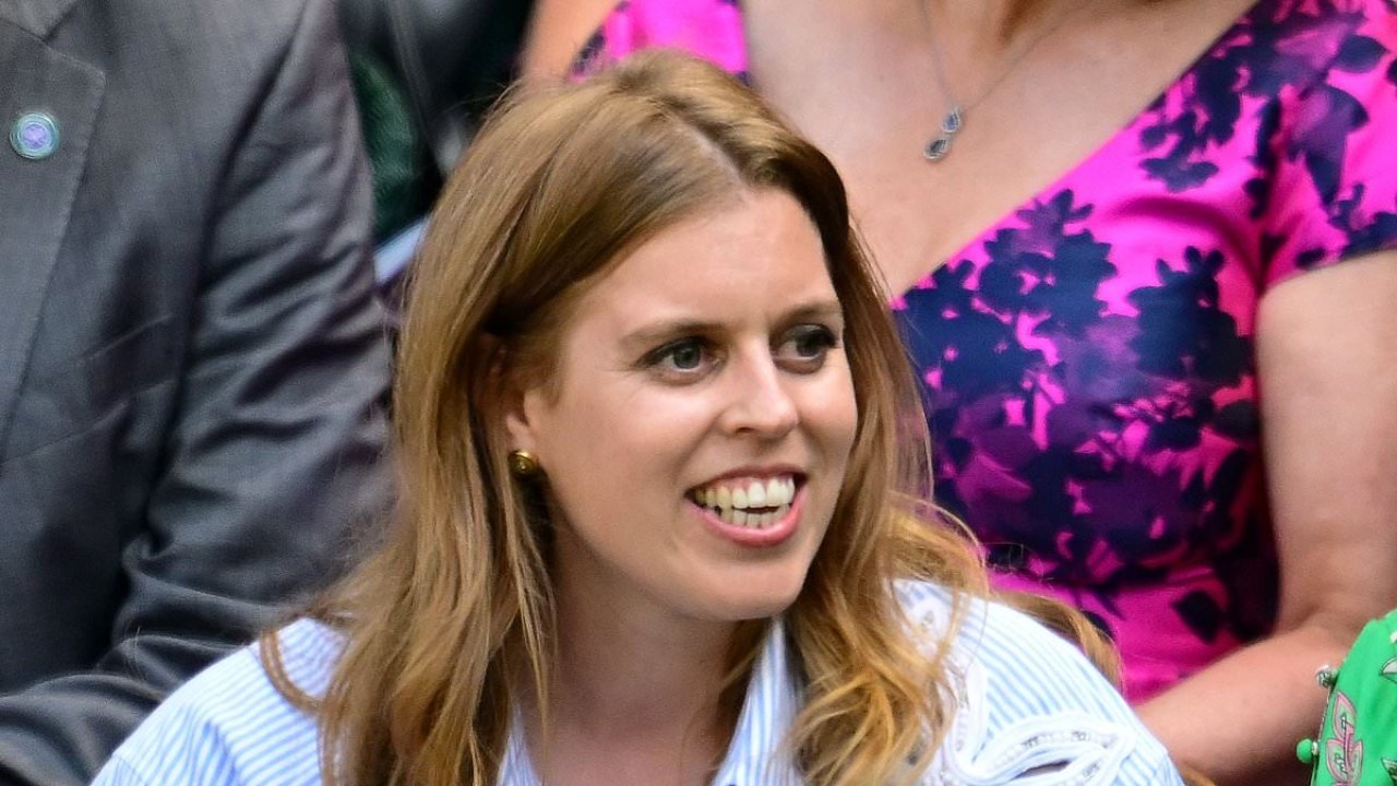 Beatrice and Fergie look stylish as they attend Wimbledon