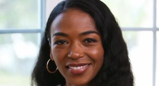 Former MTV VJ  Ananda Lewis dead at 52 after breast cancer battle