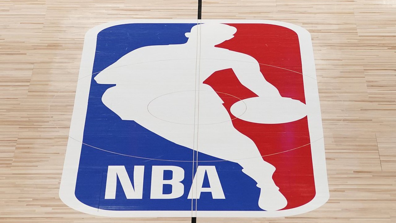 Holiday left 'p***ed' over ugly Celtics' cost-cutting divorce