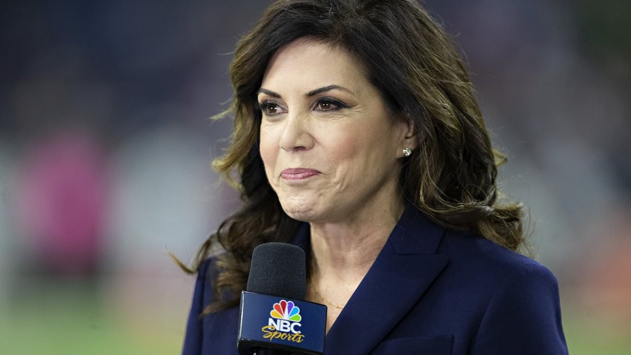 Ex-NFL sideline reporter and Trump fan responds to claims of lying