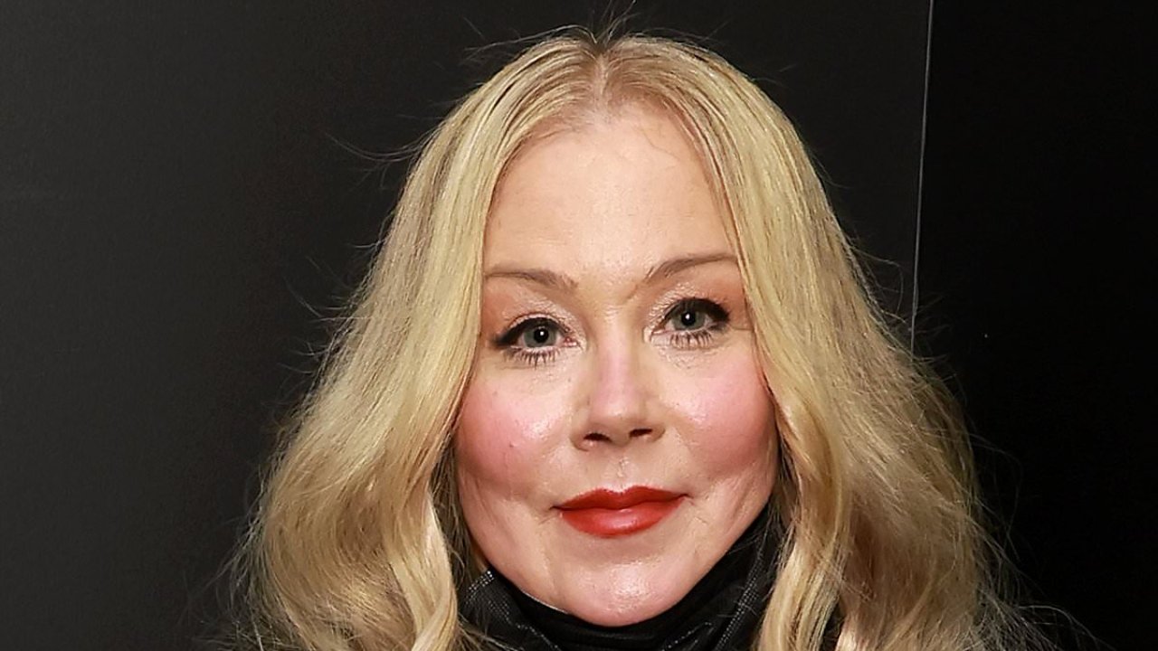 Heartbreaking reason why Christina Applegate is writing new memoir