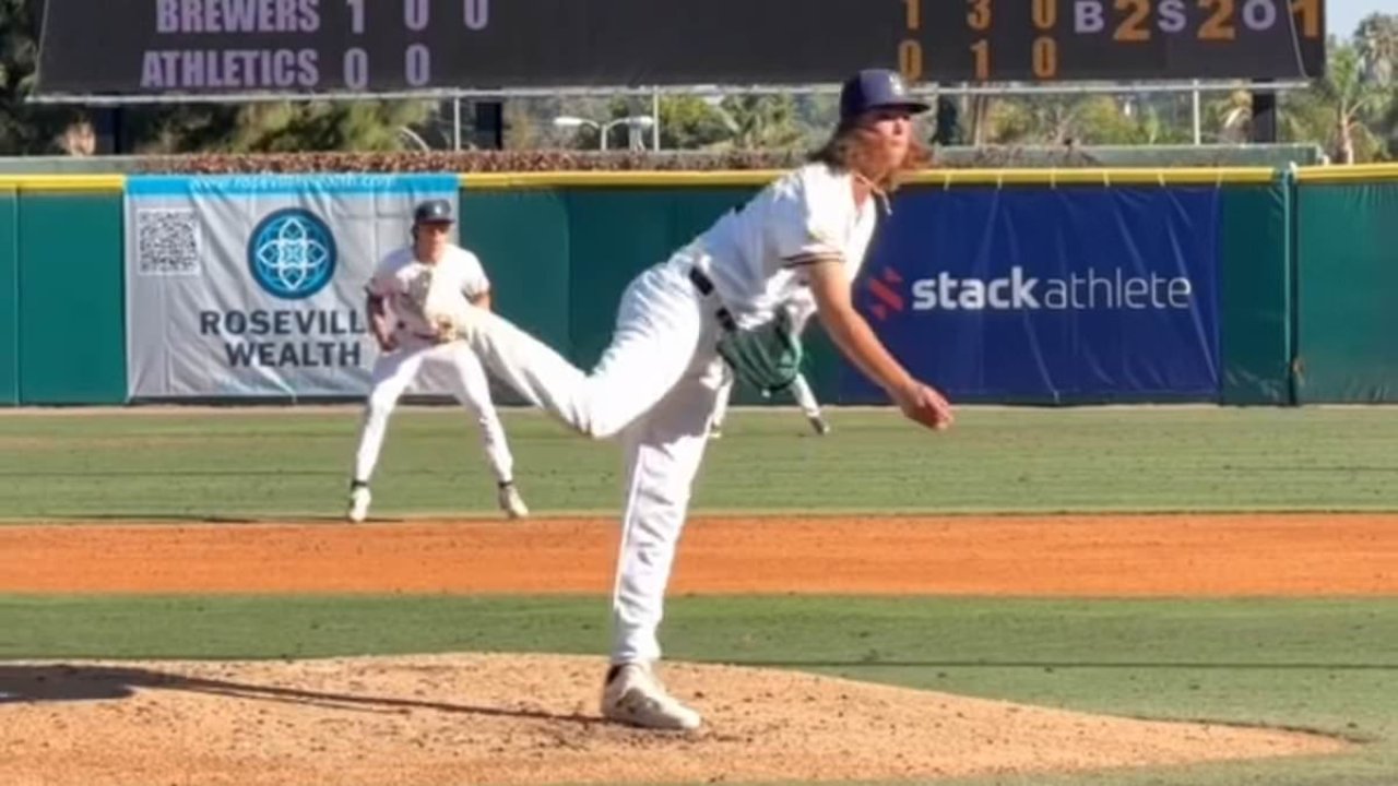 Baseball fans go crazy after 16-year-old throws 100mph fastball