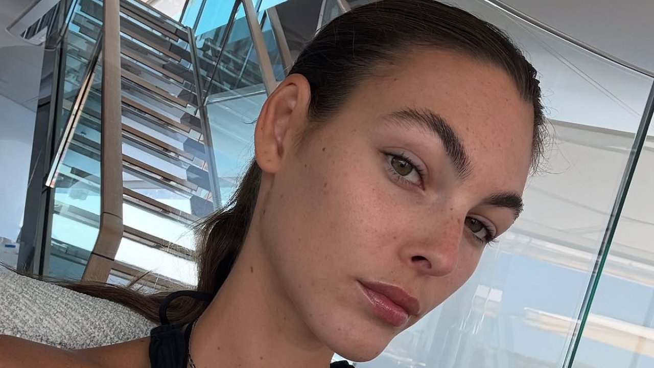 Leonardo DiCaprio's model girlfriend, 27, posts topless snap