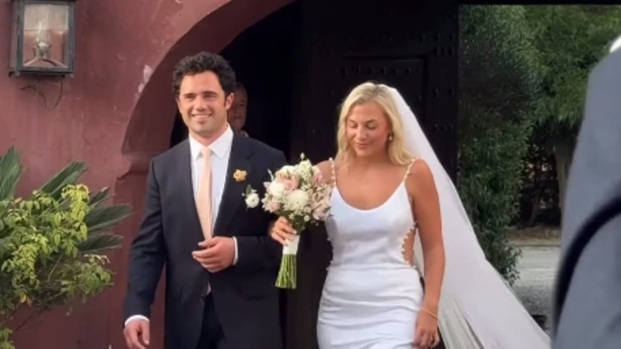 Florence Pugh parties until 4am as she celebrates brother's wedding