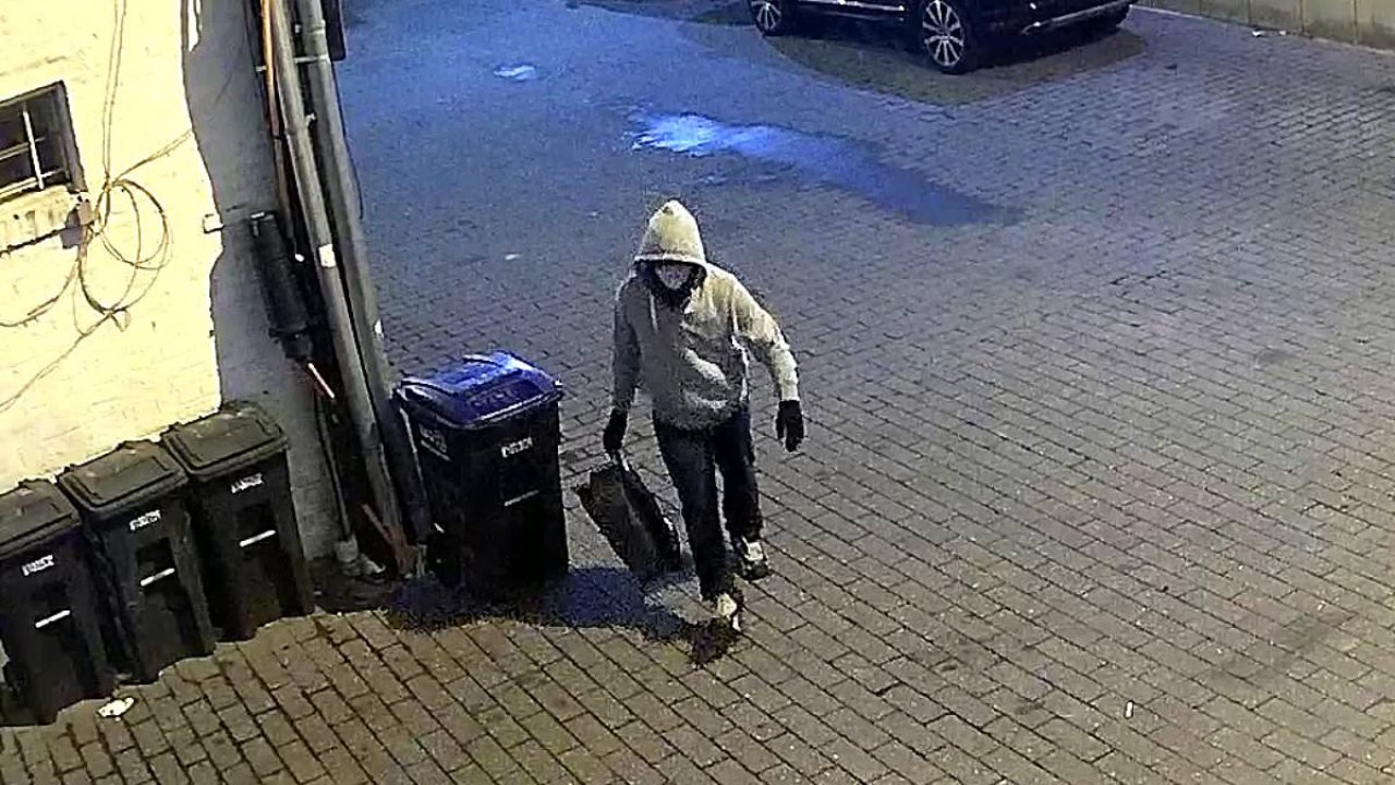 DC pipe bomb suspect confessed to planting  explosives