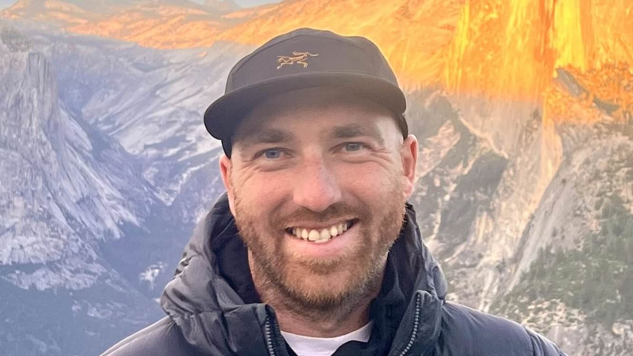 Ski patrol staffer dies in avalanche at popular California resort