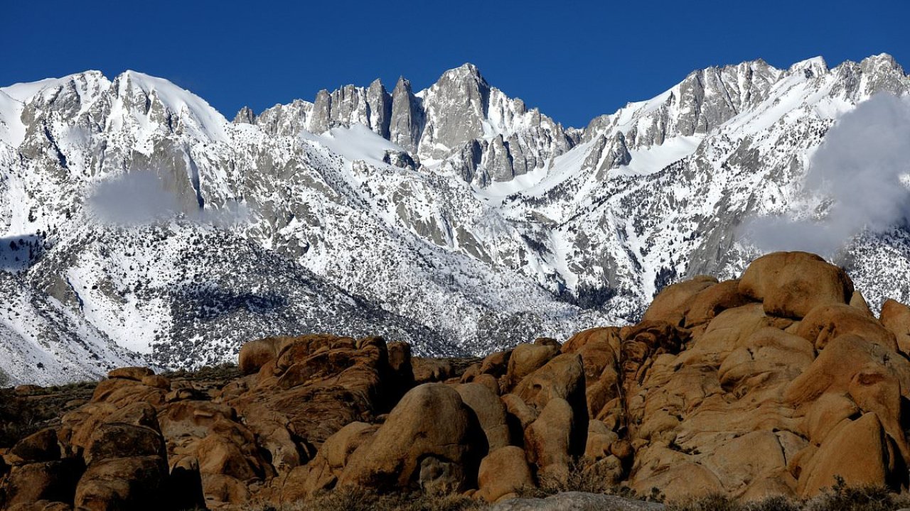 Tragedy after hiker kept climbing California mountain alone