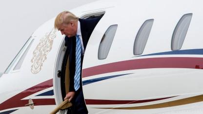 Trump’ı uçağı havada arıza yaptı