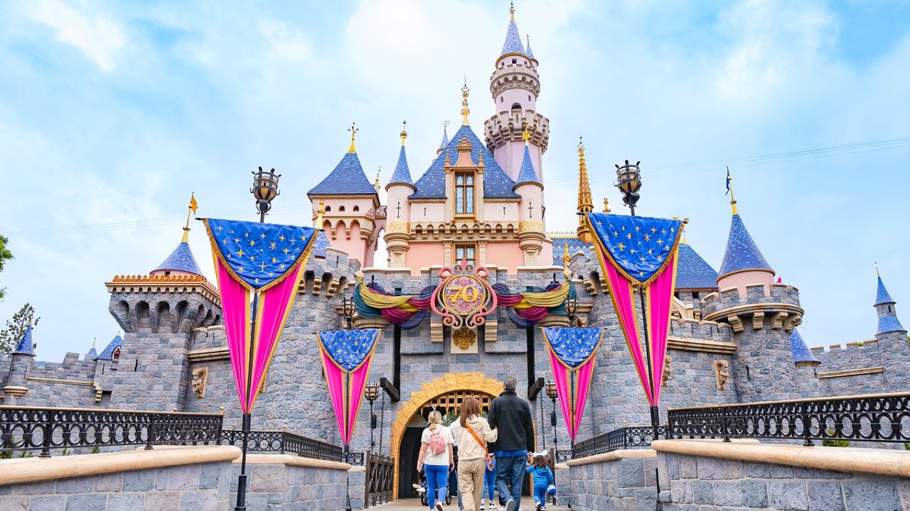 Beloved Disney attraction gets MAJOR change… and fans aren't happy
