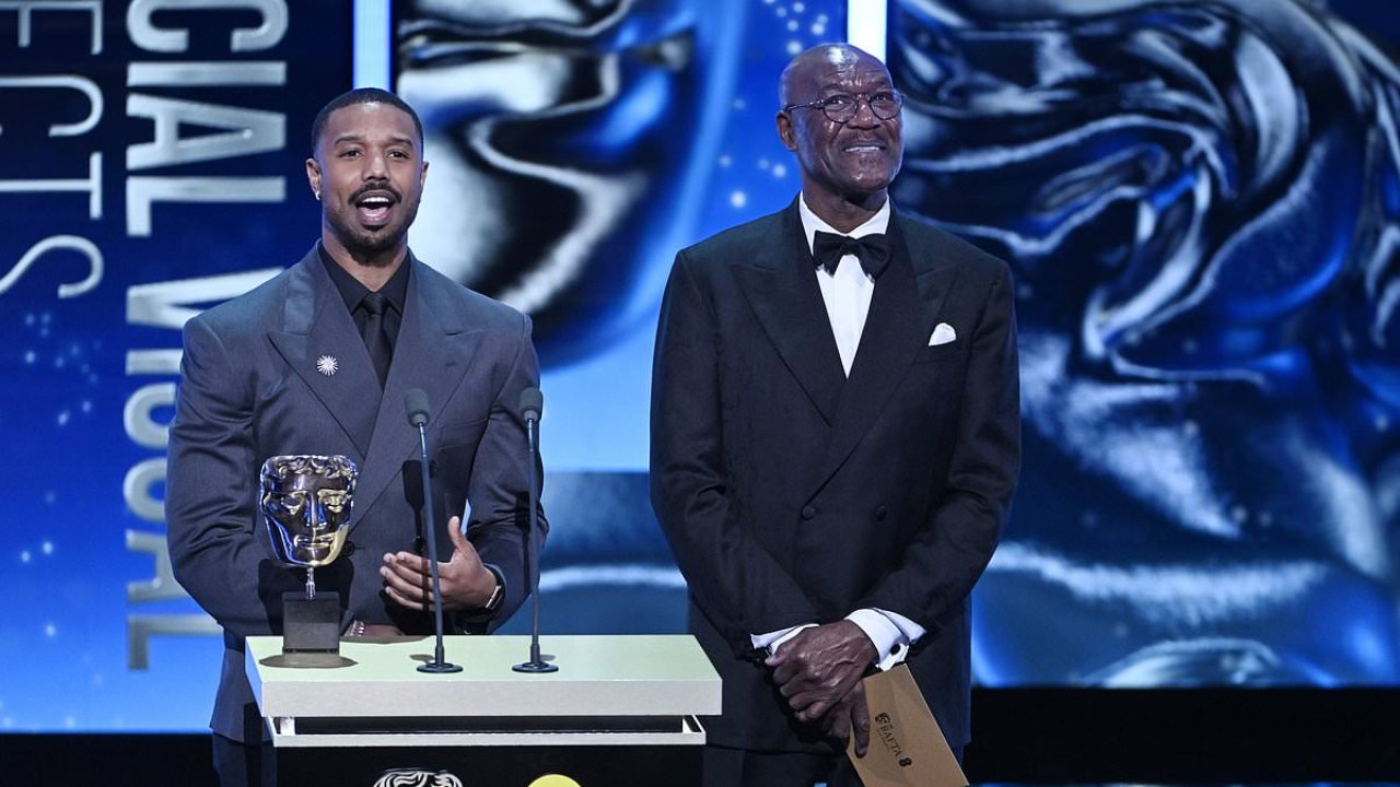 Jamie Foxx hits out at Tourette's sufferer John Davidson