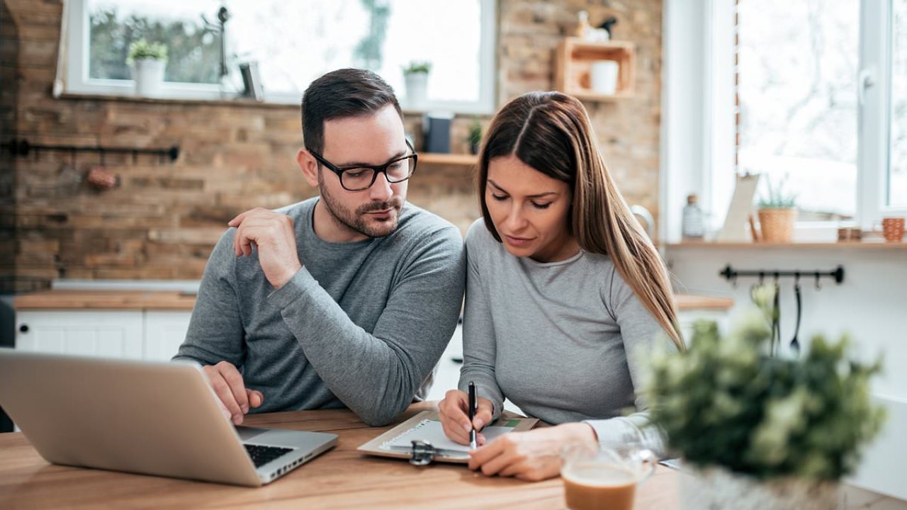 Average tax refund rates even out as over $109 billion is returned