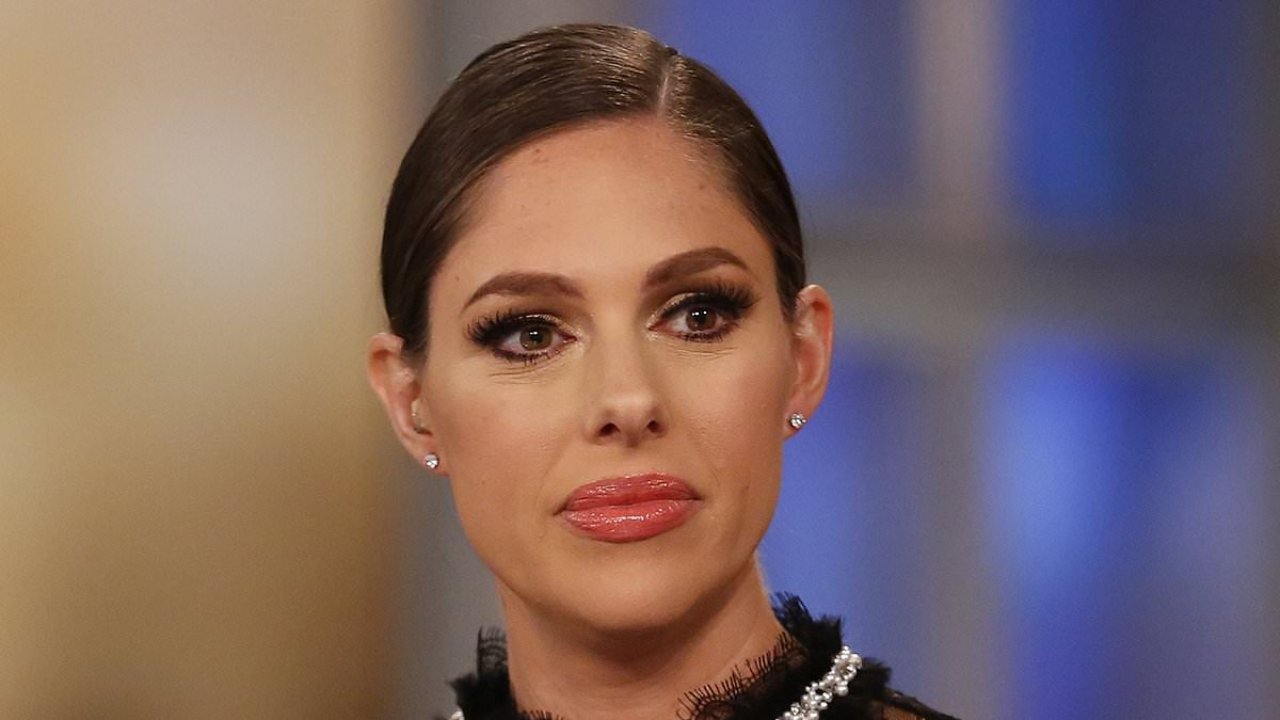 Former View co-host returning after calling show a 'toxic environment'