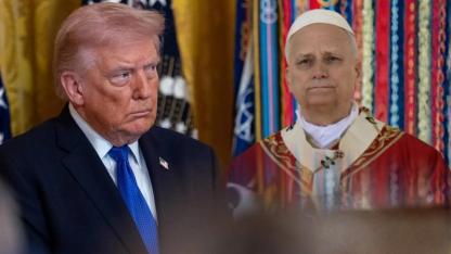 Trump’tan Papa’ya sert sözler, “İsa” göndermesi