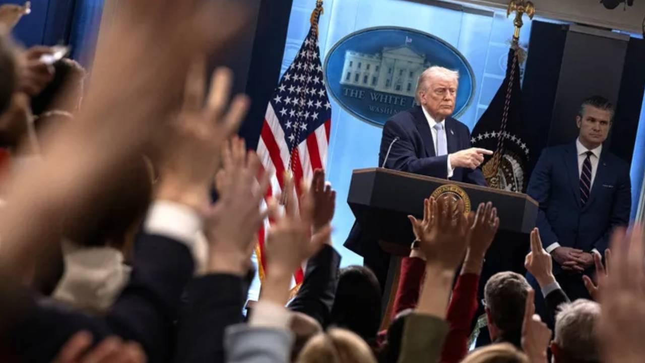 Trump’tan ABD medyasına: "İran haberleri, vatana ihanet"