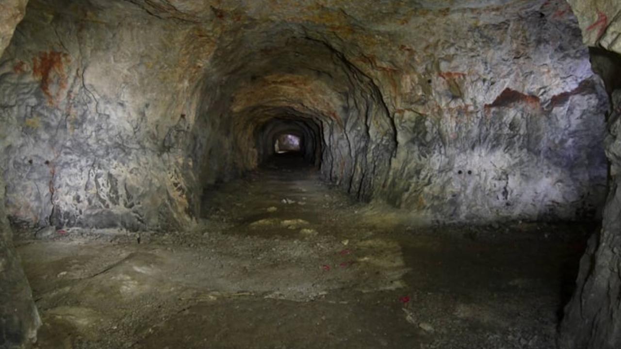 Yeraltında gizemli tünel keşfi! Su kanalı teorisi çürütüldü, amaç hala bilinmiyor