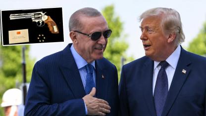 Erdoğan'dan Trump'a altın kaplama silah! NATO zirvesindeki hediye dikkat çekti