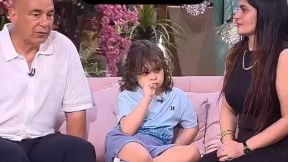 Kadın Sunucuya Bakınca Eşi Affetmedi: Canlı Yayında Şok Hamle!