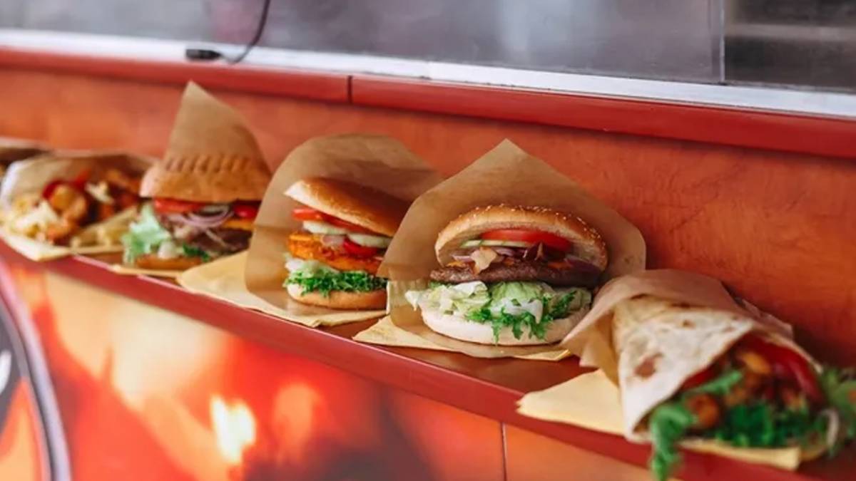Fast food skandalı! Siparişlere tükürdü, müşterileri hasta etti