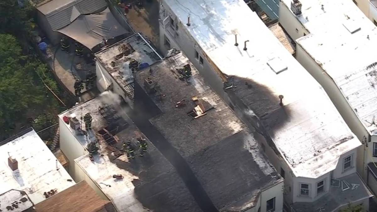 Queens Woodhaven'da yangın: İtfaiyeciler de yaralandı